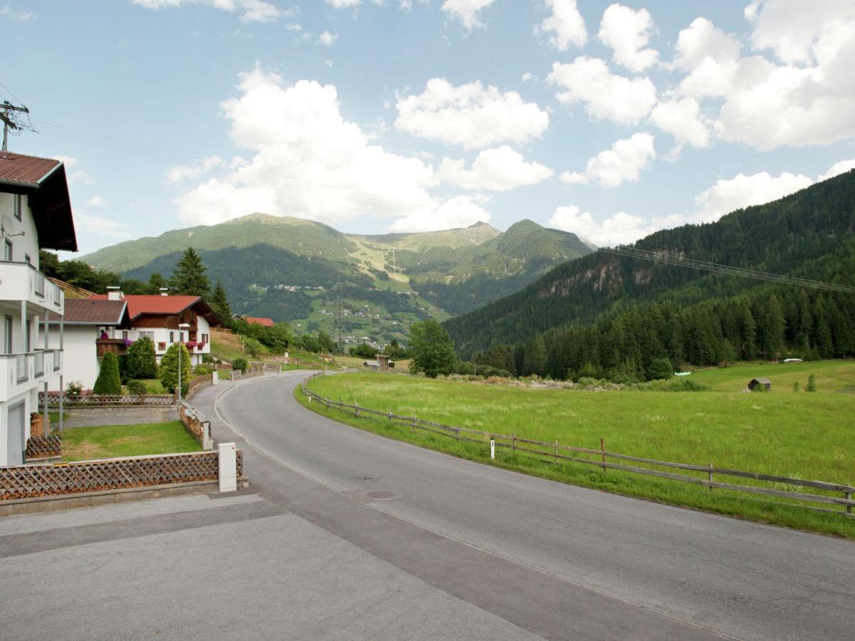 Spacious Holiday Home In Wenns Near Ski Area Ngoại thất bức ảnh